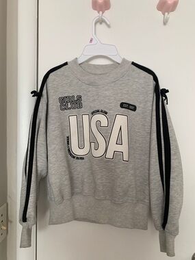Zara sweatshirt for girls
